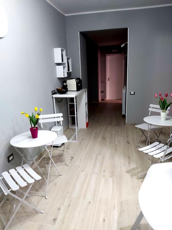 Le Stanze Di Dalia Bed & Breakfast Crotone Exterior foto