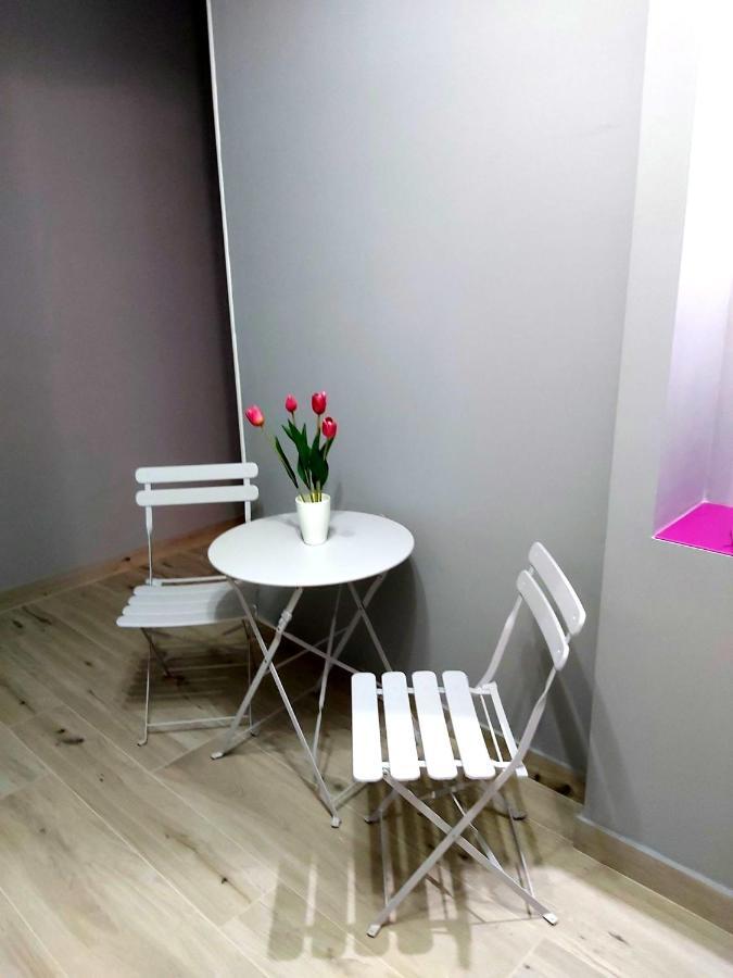 Le Stanze Di Dalia Bed & Breakfast Crotone Exterior foto